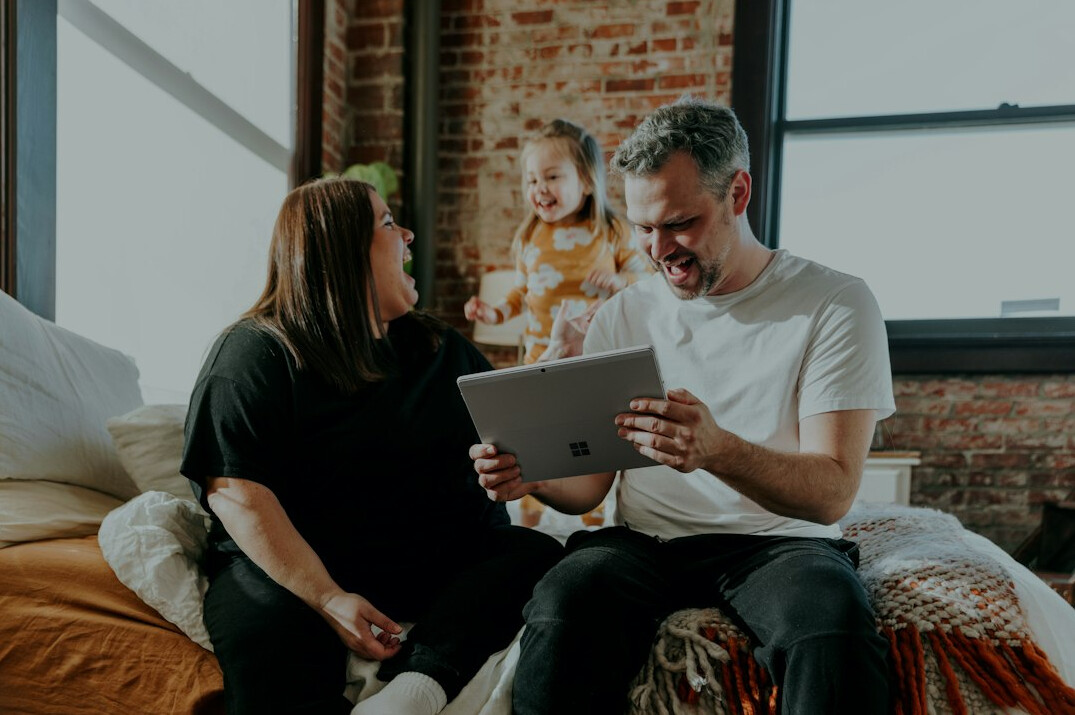 family creating budget