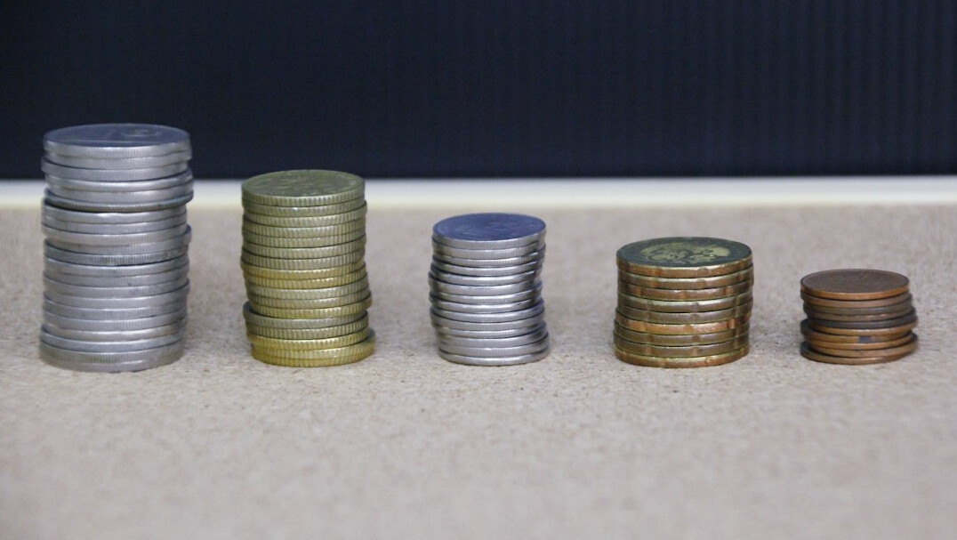 coins stacking up